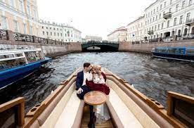 Романтические прогулки в Санкт-Петербурге: город любви и истории